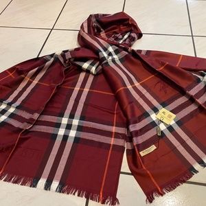COPY - SALE! Cashmere Burberry scarf Large Burgundy